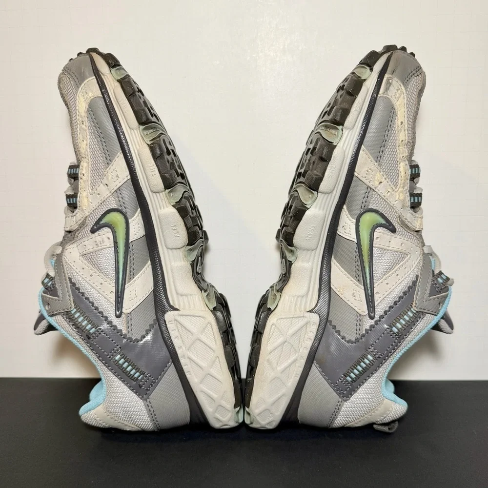 Womens NIKE ACG Alvord Series Trail Running Shoes / Size 8.5